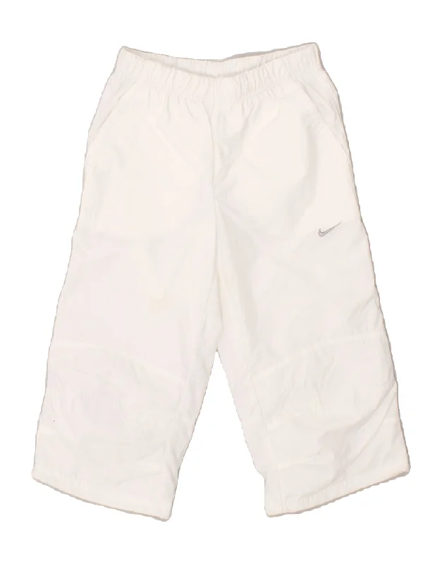 NIKE Boys Sport Shorts 10-11 Years Medium White